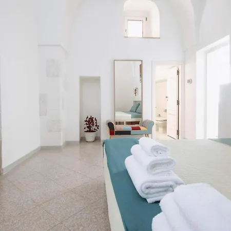 Alcova Nel Centro Storico Hébergement de vacances *